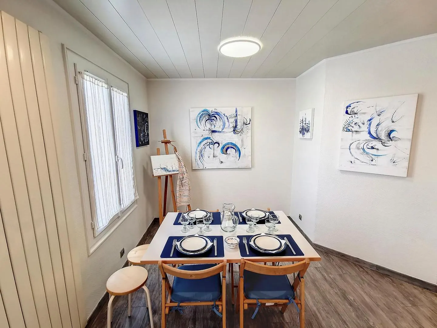 Grand Appartement Les Peintures Thonon-les-Bains 0*,  Franciaország