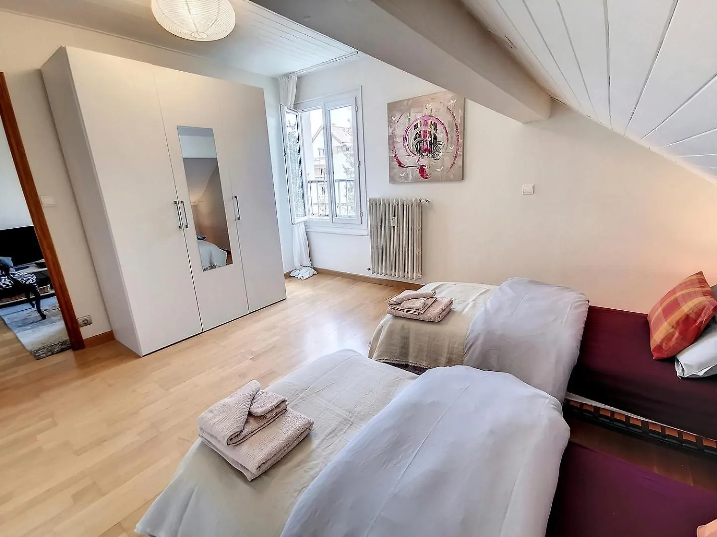 Grand Appartement Les Peintures Thonon-les-Bains 0*,  Franciaország